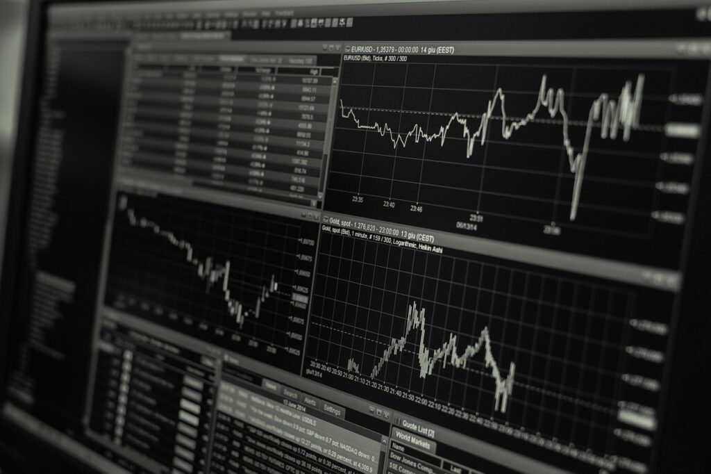EtraderAI: Intelligent & Automated Trading