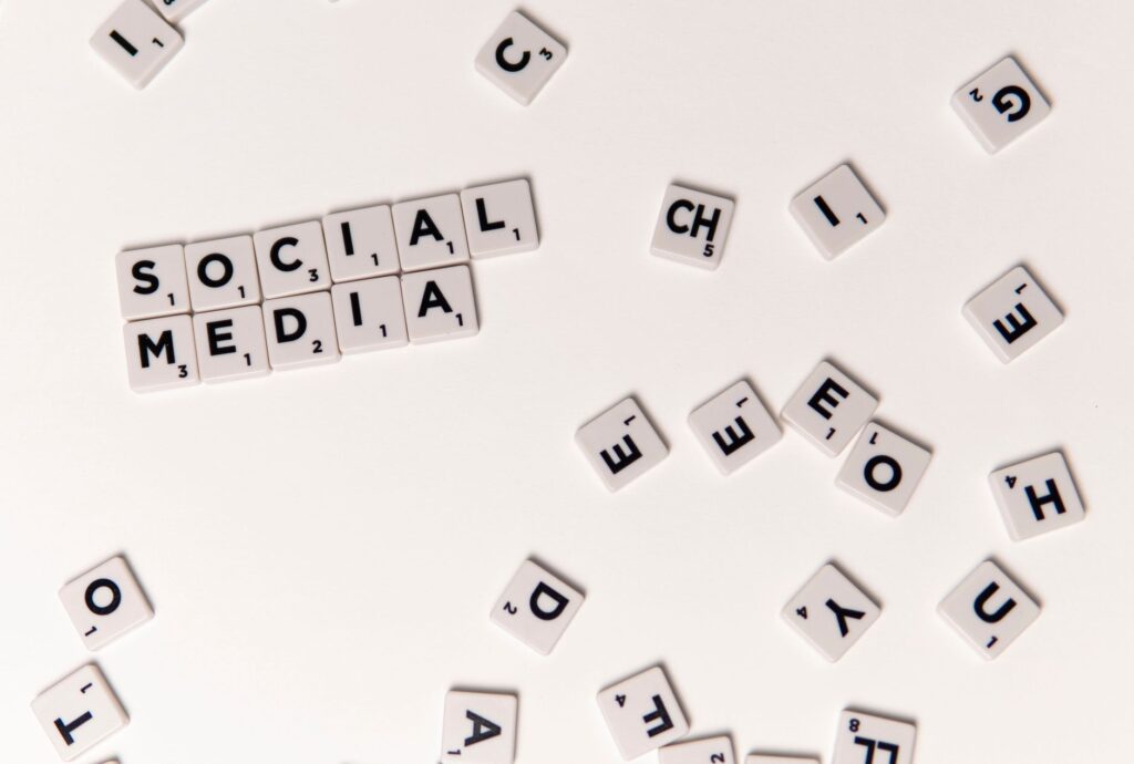 Social Media Girls Forum: Your UK Guide 2026